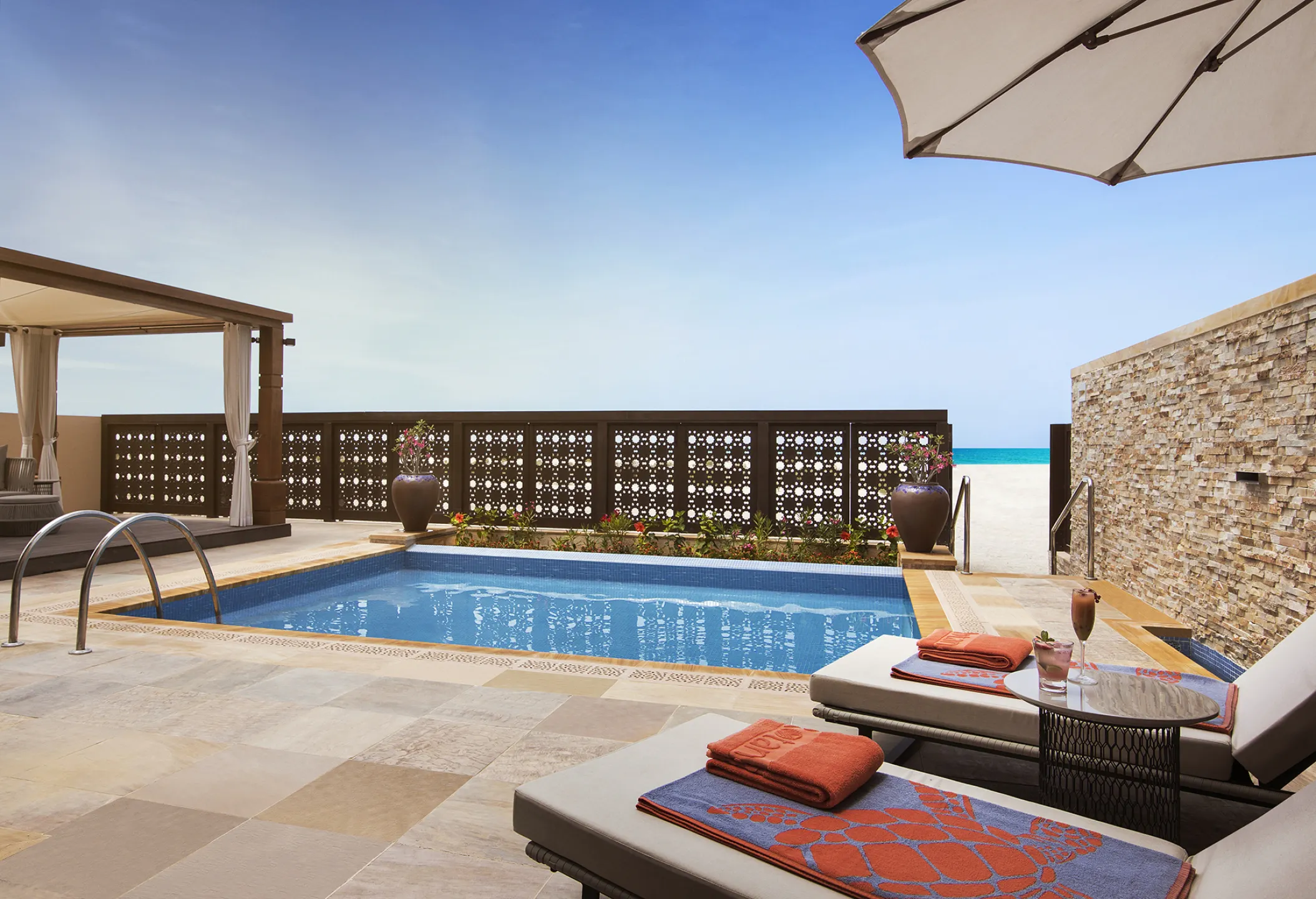 Saadiyat Rotana Beachfront Villa
